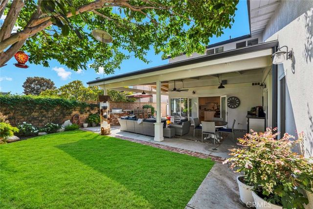 20012 Mural Circle, Huntington Beach, CA 92646