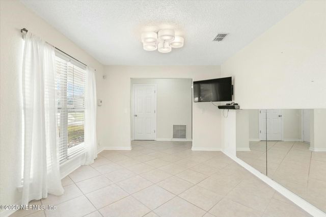 6080 GULF Road W, Jacksonville, FL 32244