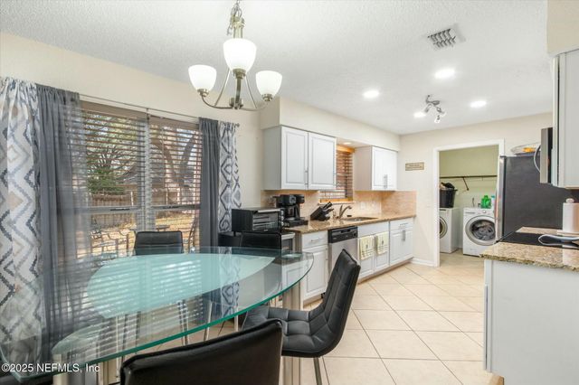 6080 GULF Road W, Jacksonville, FL 32244