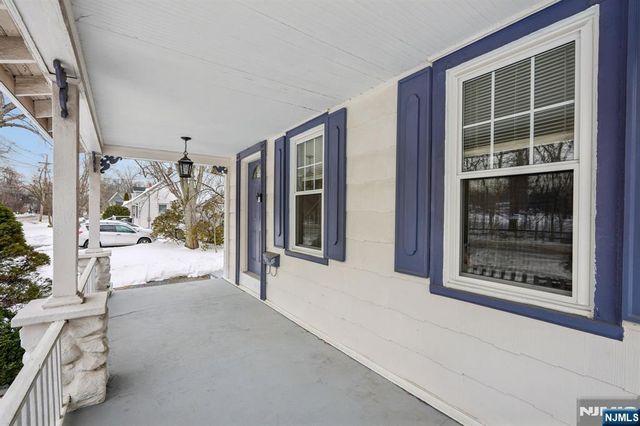 373 W Crescent Avenue, Allendale, NJ 07401