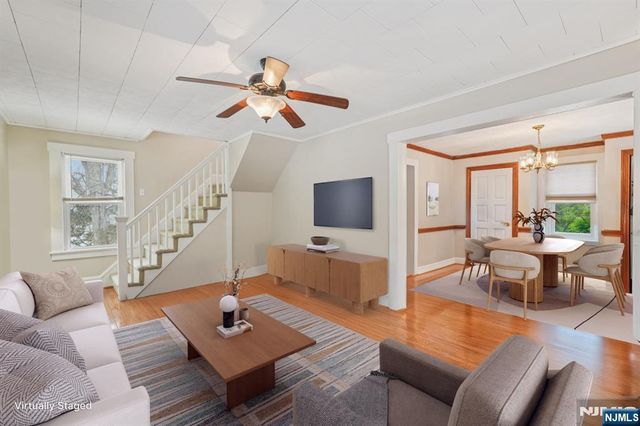 373 W Crescent Avenue, Allendale, NJ 07401