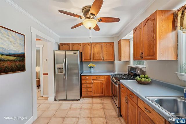 373 W Crescent Avenue, Allendale, NJ 07401