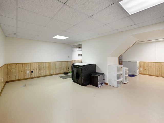 513 Arlington Avenue E, Saint Paul, MN 55130