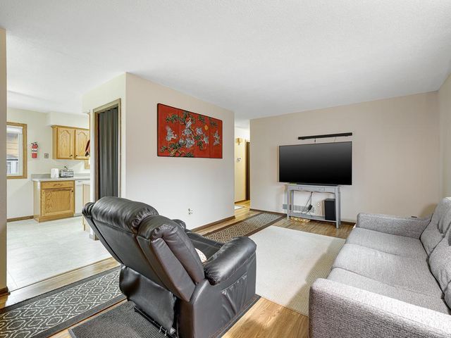513 Arlington Avenue E, Saint Paul, MN 55130