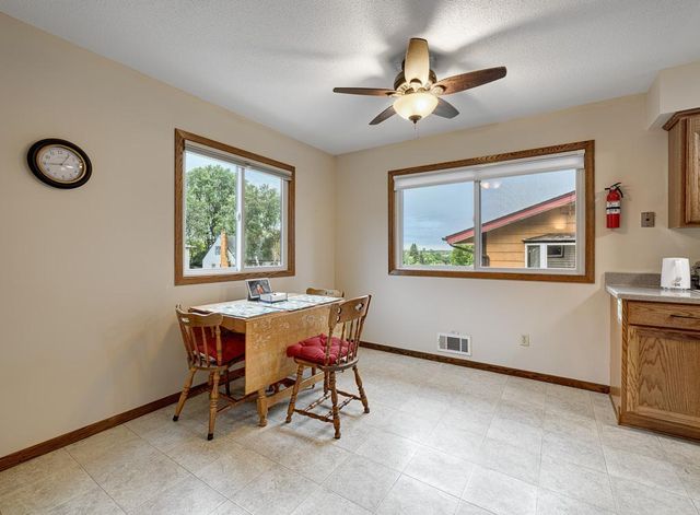 513 Arlington Avenue E, Saint Paul, MN 55130