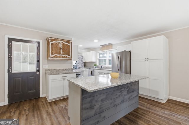 164 Robinhood Drive, Clarkesville, GA 30523