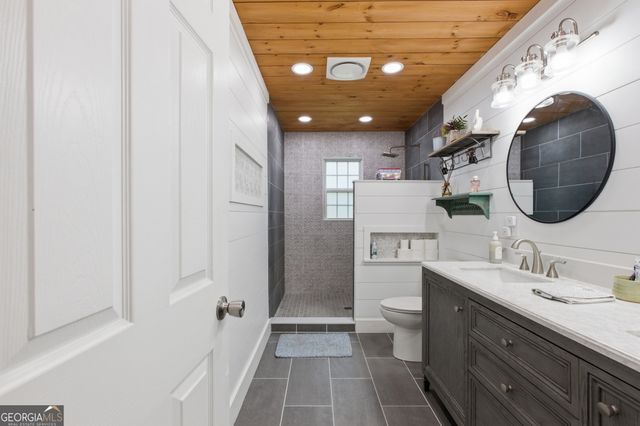 164 Robinhood Drive, Clarkesville, GA 30523