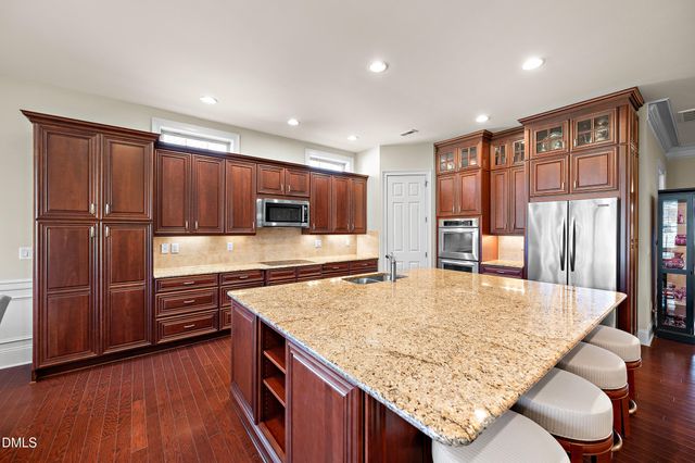 7833 Hasentree Lake Drive, Wake Forest, NC 27587