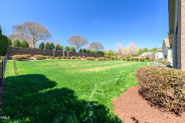 7833 Hasentree Lake Drive, Wake Forest, NC 27587