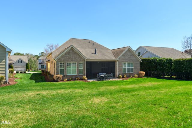 7833 Hasentree Lake Drive, Wake Forest, NC 27587