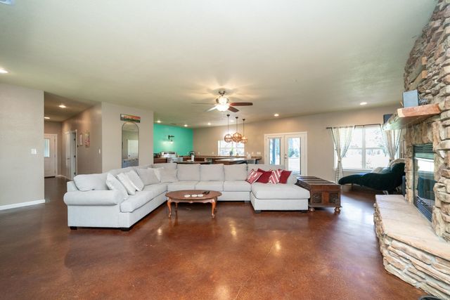 23504 FM 1252 W, Gladewater, TX 75647