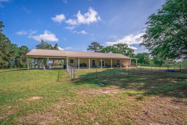 23504 FM 1252 W, Gladewater, TX 75647