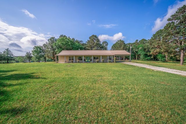 23504 FM 1252 W, Gladewater, TX 75647