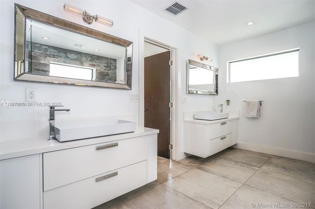 1001 Fairway Dr, Miami Beach, FL 33141