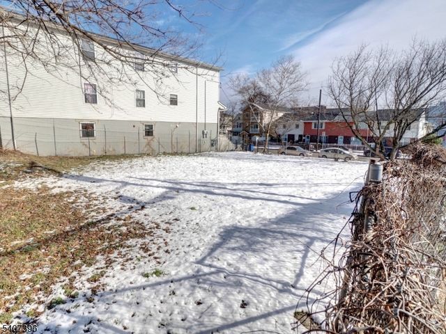 167 Fairmount Ave, Newark City, NJ 07103