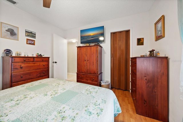 1339 RUSSELL DRIVE N, St Petersburg, FL 33710