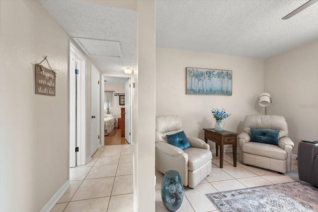 1339 RUSSELL DRIVE N, St Petersburg, FL 33710