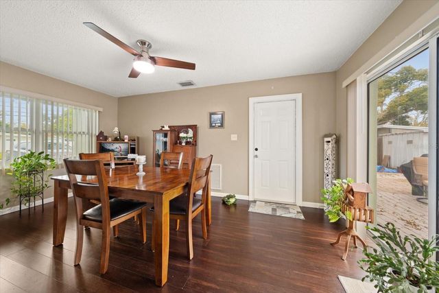 1339 RUSSELL DRIVE N, St Petersburg, FL 33710