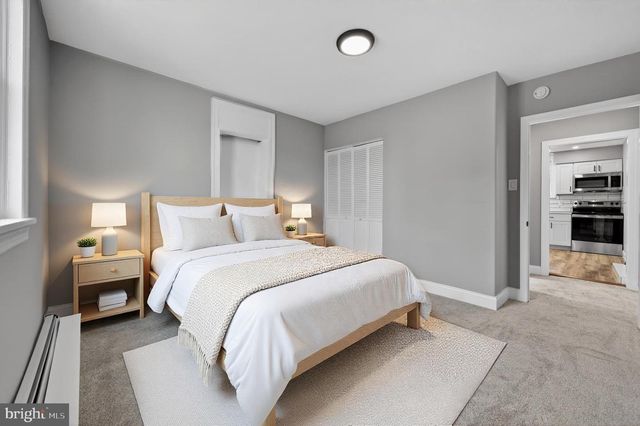 25 ELBO LN, Mount Laurel, NJ 08054
