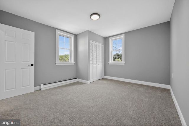 25 ELBO LN, Mount Laurel, NJ 08054