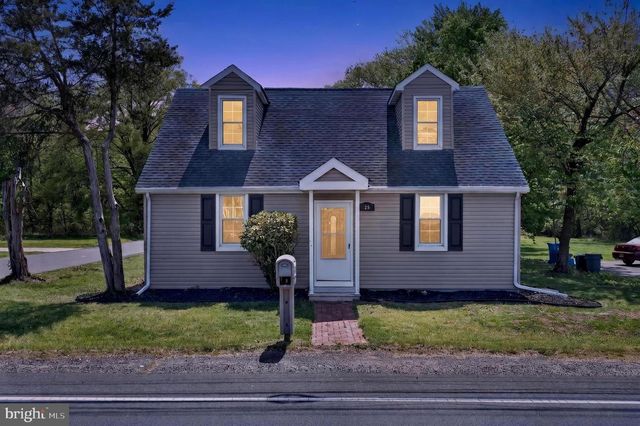 25 ELBO LN, Mount Laurel, NJ 08054