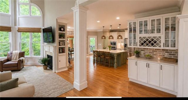 995 Sienna Drive, Cumming, GA 30040
