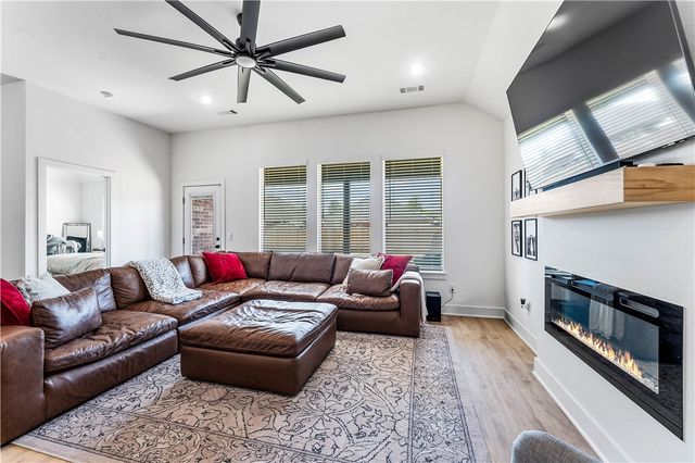 4299 Florentina Avenue, Springdale, AR 72764