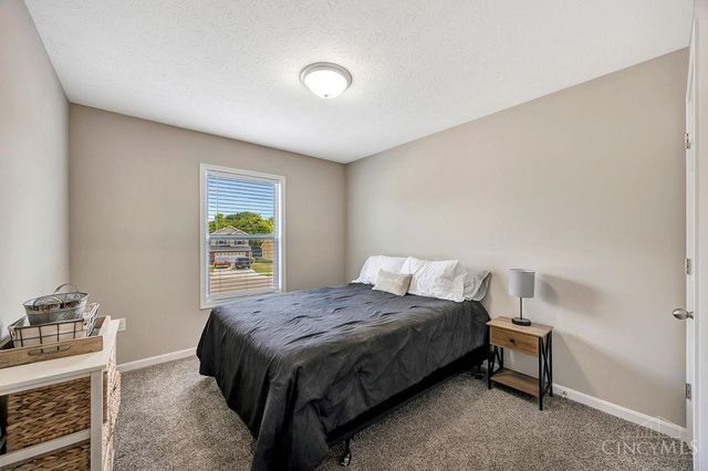 2010 Waynedale Court, Middletown, OH 45044