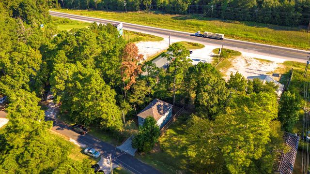 443 Mesquite, Livingston, TX 77351