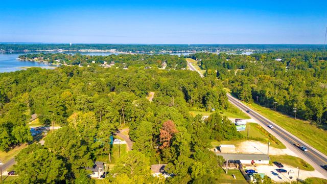 443 Mesquite, Livingston, TX 77351