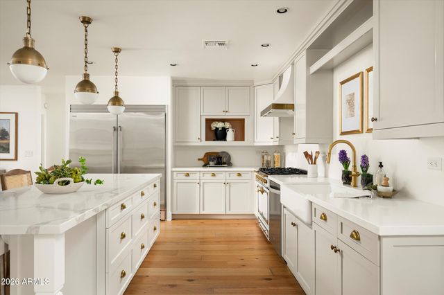 3131 N 53RD Place, Phoenix, AZ 85018