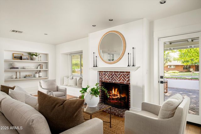 3131 N 53RD Place, Phoenix, AZ 85018