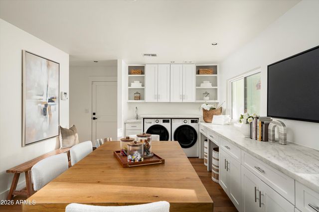 3131 N 53RD Place, Phoenix, AZ 85018