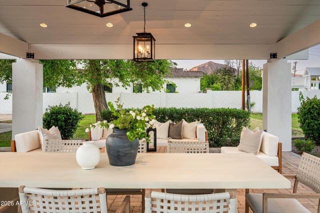 3131 N 53RD Place, Phoenix, AZ 85018