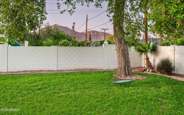 3131 N 53RD Place, Phoenix, AZ 85018