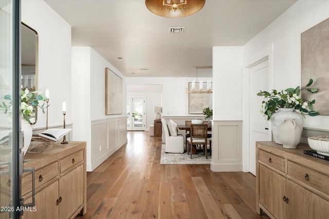 3131 N 53RD Place, Phoenix, AZ 85018