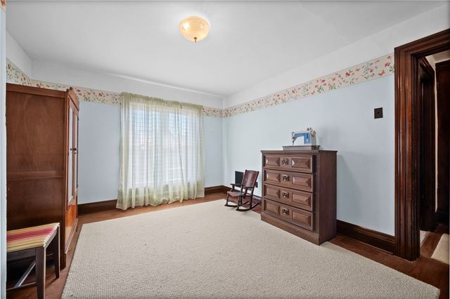 601 E 7th Ave, Tarentum, PA 15084
