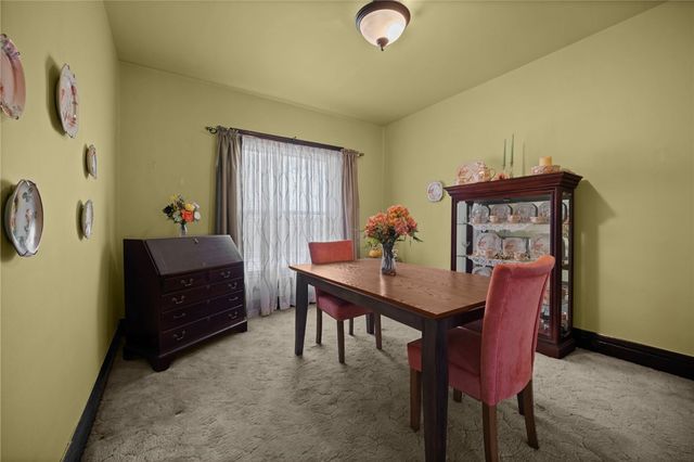 601 E 7th Ave, Tarentum, PA 15084