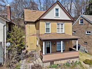 601 E 7th Ave, Tarentum, PA 15084