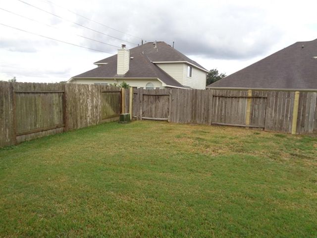 2207 Steep Pine Trail, Fresno, TX 77545