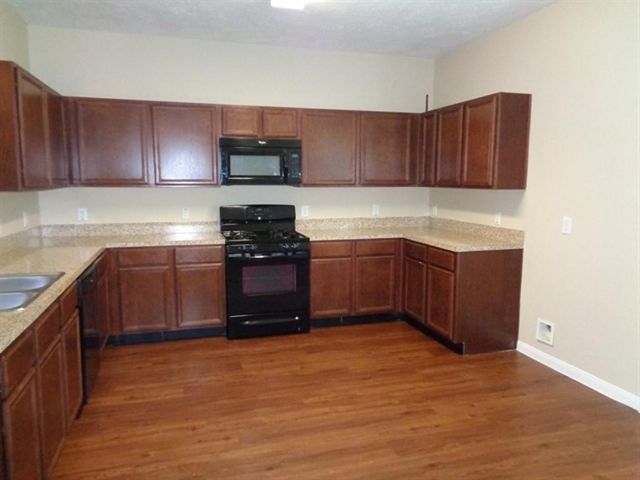 2207 Steep Pine Trail, Fresno, TX 77545