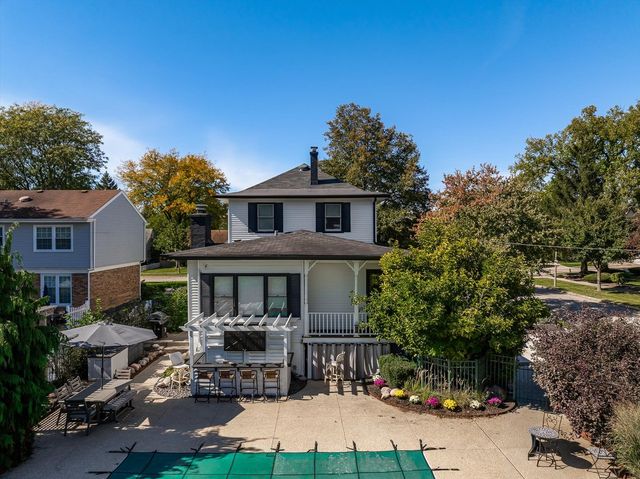 469 S York Street, Elmhurst, IL 60126