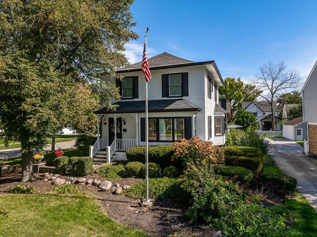 469 S York Street, Elmhurst, IL 60126
