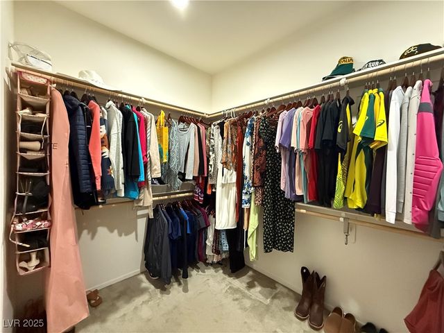 6641 Conquistador Street, Las Vegas, NV 89149