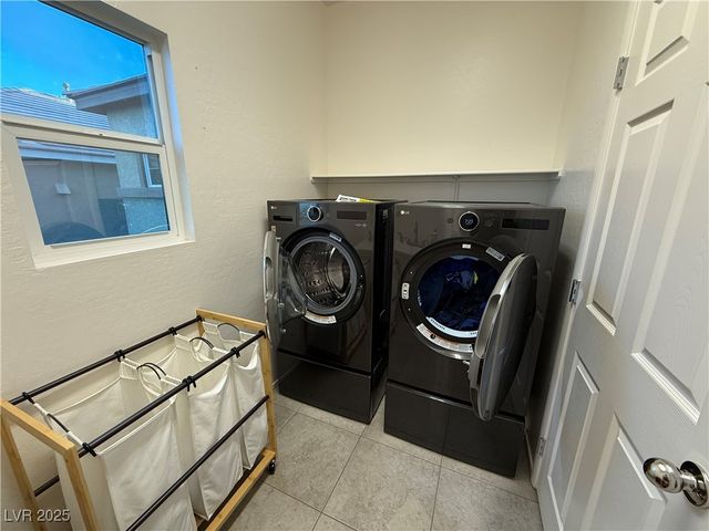 6641 Conquistador Street, Las Vegas, NV 89149