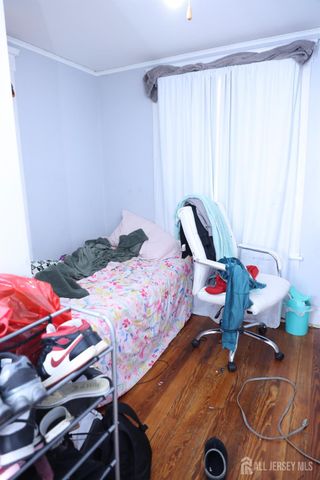 88 Woodbridge Avenue, Sewaren, NJ 07077