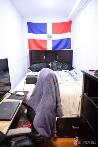 88 Woodbridge Avenue, Sewaren, NJ 07077