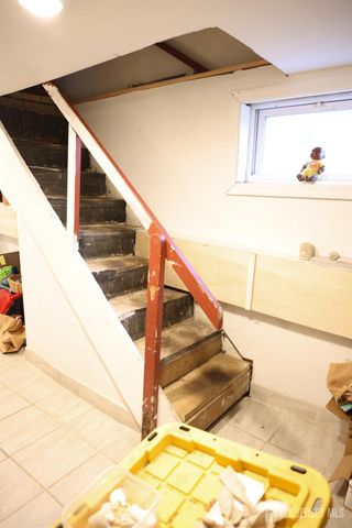 88 Woodbridge Avenue, Sewaren, NJ 07077