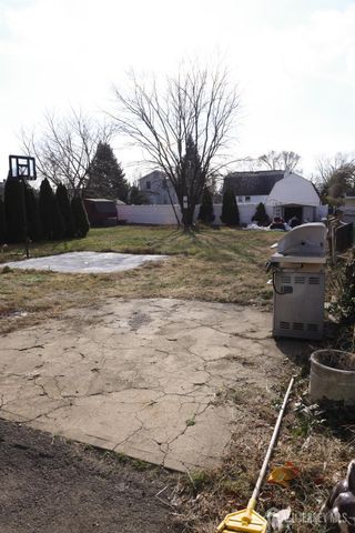 88 Woodbridge Avenue, Sewaren, NJ 07077