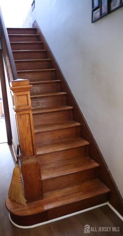 88 Woodbridge Avenue, Sewaren, NJ 07077